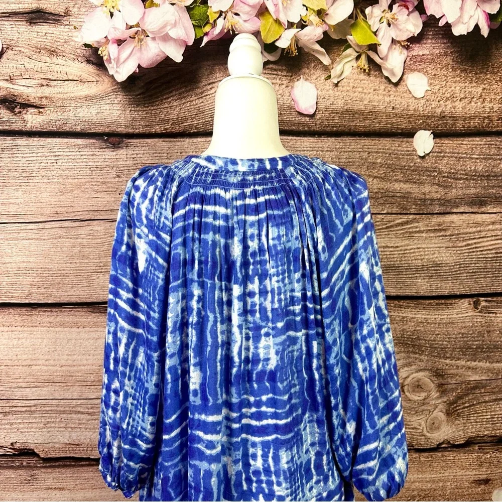 SOLD 🛍️ Croft & Barrow Women’s Rayon Tie Dye Novelty V-neck Flared Blouse 1X - Picture 4 of 7